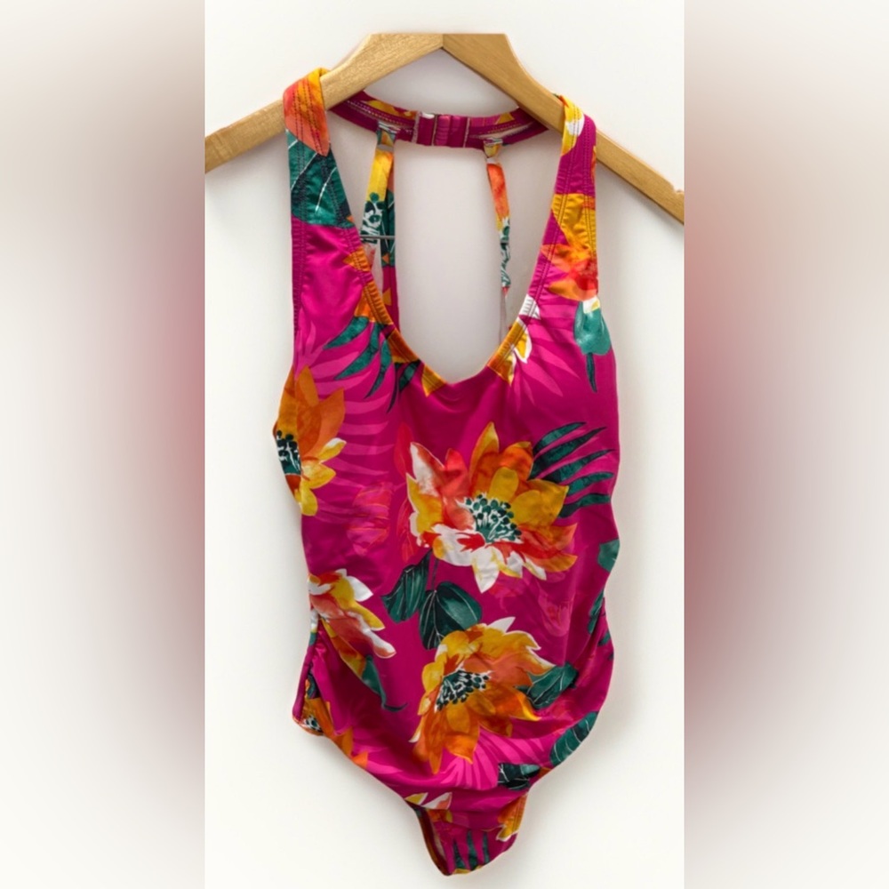 Kona Sol Size 14W Pink Tropical Floral One-Piece Swimsuit NEW WITH TAGS‎